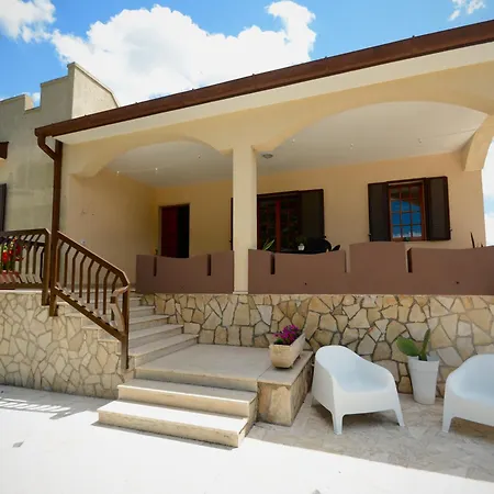 Villa Terrarossa *